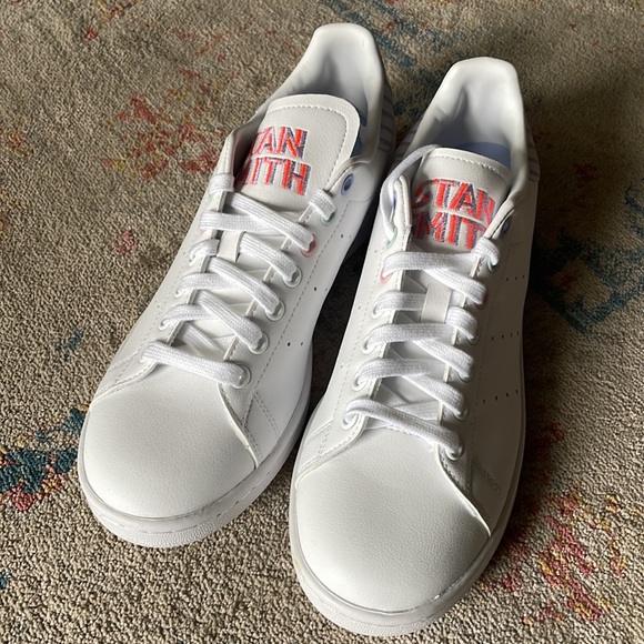 adidas Stan Smith *BRAND NEW* - Picture 2 of 3